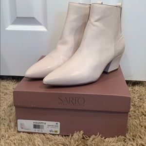 Franco Sarto White Leather Zip Up Booties